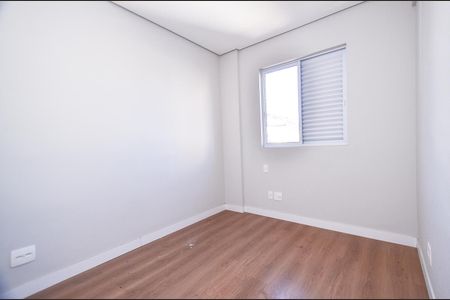 Apartamento à venda com 78m², 3 quartos e 2 vagasQuarto 2