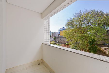 Apartamento à venda com 78m², 3 quartos e 2 vagasVaranda
