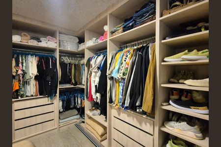 Apartamento à venda com 76m², 2 quartos e 2 vagasQuarto