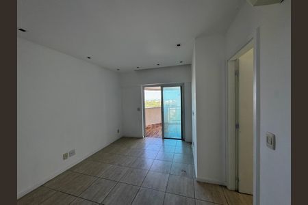 Sala de apartamento à venda com 2 quartos, 86m² em Barra da Tijuca, Rio de Janeiro
