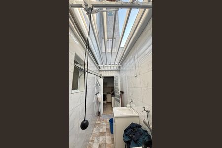 Apartamento à venda com 80m², 2 quartos e 1 vagaÁrea de Serviço