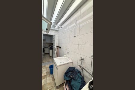 Apartamento à venda com 80m², 2 quartos e 1 vagaÁrea de Serviço