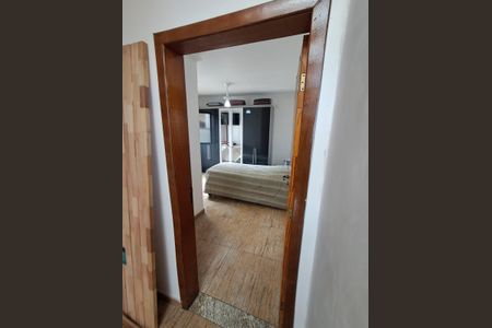 Casa à venda com 250m², 4 quartos e 3 vagas Casa à venda com 250m², 4 quartos e 3 vagasSuite 2