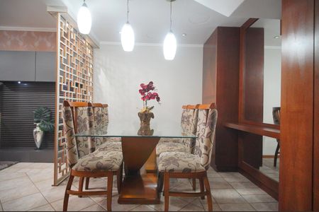 Casa à venda com 175m², 3 quartos e 2 vagasSala de Jantar