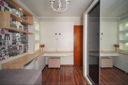 Casa à venda com 175m², 3 quartos e 2 vagasQuarto 3