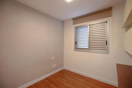 Apartamento à venda com 197m², 4 quartos e 4 vagasSuíte 2