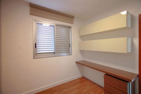 Apartamento à venda com 197m², 4 quartos e 4 vagasSuíte 2