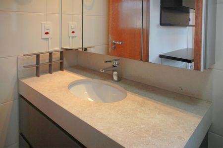 Apartamento à venda com 197m², 4 quartos e 4 vagasBanheiro da Suíte 4