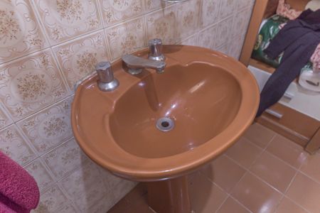 Casa à venda com 140m², 5 quartos e 3 vagasBanheiro da Suíte