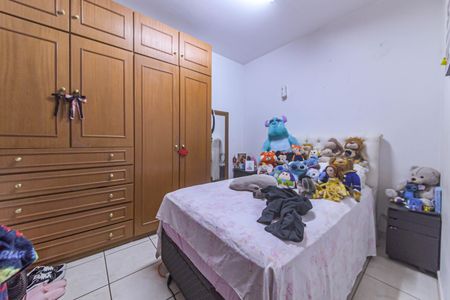 Casa à venda com 140m², 5 quartos e 3 vagasQuarto 2
