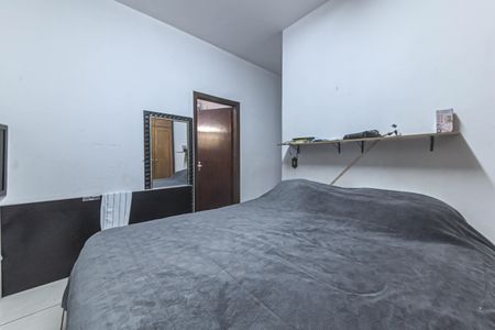 Casa à venda com 140m², 5 quartos e 3 vagasSuíte