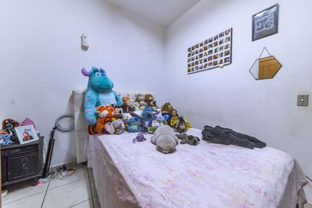 Casa à venda com 140m², 5 quartos e 3 vagasQuarto 2