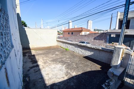 Casa à venda com 208m², 1 quarto e sem vaga Casa à venda com 208m², 1 quarto e sem vagaQuintal