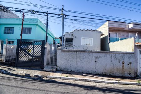 Casa à venda com 208m², 1 quarto e sem vaga Casa à venda com 208m², 1 quarto e sem vagaFachada