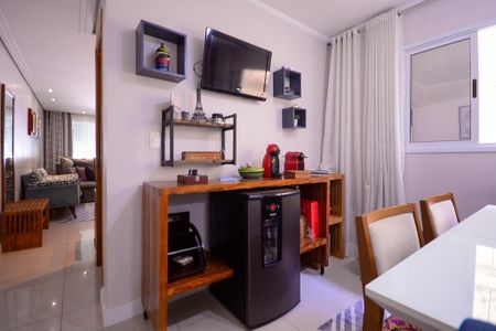 Casa à venda com 175m², 3 quartos e 2 vagas Casa à venda com 175m², 3 quartos e 2 vagasSala de Jantar