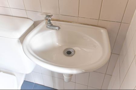 Apartamento à venda com 74m², 2 quartos e 1 vagaBanheiro de Serviço