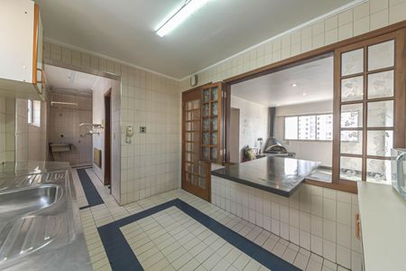 Apartamento à venda com 74m², 2 quartos e 1 vagaCozinha