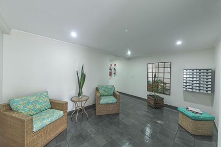 Apartamento à venda com 74m², 2 quartos e 1 vagaHall Social