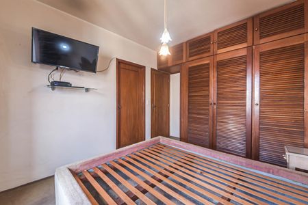 Apartamento à venda com 74m², 2 quartos e 1 vagaQuarto 2