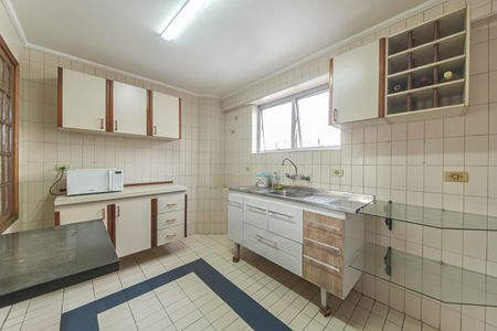 Apartamento à venda com 74m², 2 quartos e 1 vagaCozinha