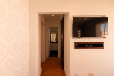 Apartamento à venda com 220m², 5 quartos e 3 vagasSuíte 3