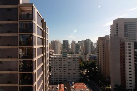 Apartamento à venda com 220m², 5 quartos e 3 vagasVista da Suite 2