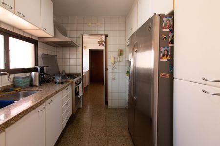 Apartamento à venda com 220m², 5 quartos e 3 vagasCozinha