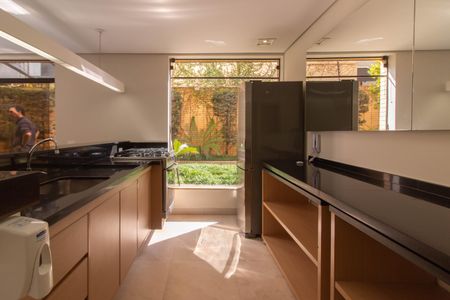 Apartamento à venda com 220m², 5 quartos e 3 vagasÁrea comum - Salão de festas