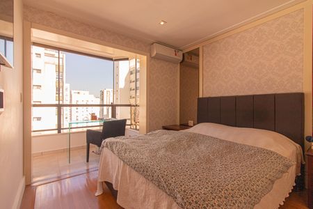 Apartamento à venda com 220m², 5 quartos e 3 vagasSuíte 3