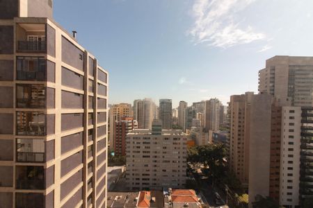 Apartamento à venda com 220m², 5 quartos e 3 vagasVista da Suite 1
