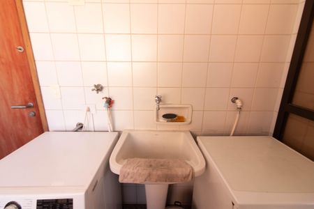 Apartamento à venda com 220m², 5 quartos e 3 vagasÁrea de Serviço