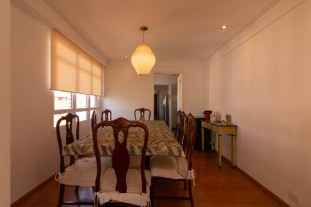 Apartamento à venda com 220m², 5 quartos e 3 vagasSala de Jantar