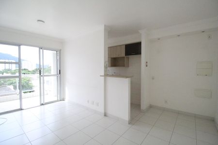 Apartamento à venda com 60m², 2 quartos e 1 vagaSala