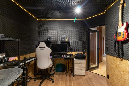 Apartamento para alugar com 246m², 5 quartos e 4 vagas Apartamento para alugar com 246m², 5 quartos e 4 vagasEscritório 2