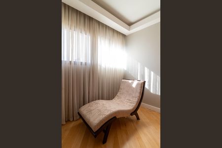 Apartamento para alugar com 246m², 5 quartos e 4 vagas Apartamento para alugar com 246m², 5 quartos e 4 vagasEscritório 1
