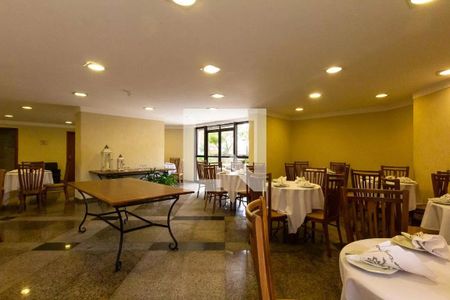 Apartamento para alugar com 246m², 5 quartos e 4 vagas Apartamento para alugar com 246m², 5 quartos e 4 vagasArea Comum - Salão de Festas