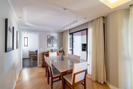 Apartamento para alugar com 246m², 5 quartos e 4 vagas Apartamento para alugar com 246m², 5 quartos e 4 vagasSala de Jantar