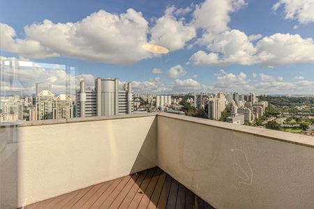 Apartamento para alugar com 220m², 2 quartos e 3 vagas Apartamento para alugar com 220m², 2 quartos e 3 vagasVista da Sala