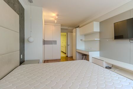 Apartamento para alugar com 220m², 2 quartos e 3 vagas Apartamento para alugar com 220m², 2 quartos e 3 vagasSuíte 2