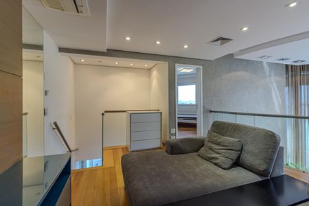 Apartamento para alugar com 220m², 2 quartos e 3 vagas Apartamento para alugar com 220m², 2 quartos e 3 vagasSala de TV