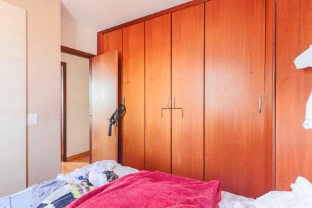 Apartamento à venda com 56m², 2 quartos e 1 vagaQuarto 2