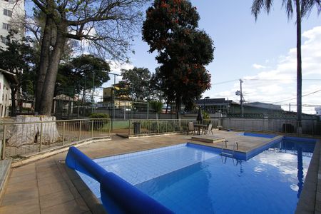 Apartamento à venda com 70m², 3 quartos e 1 vagaÁrea comum - Piscina