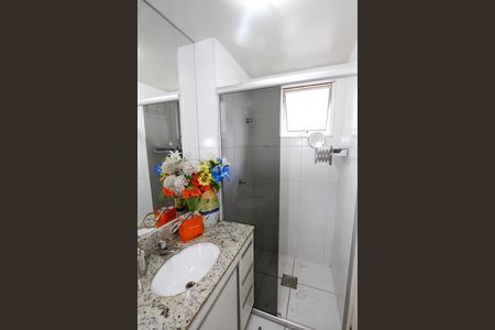 Apartamento à venda com 70m², 3 quartos e 1 vagaBanheiro da Suíte 2