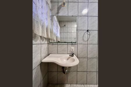 Casa à venda com 234m², 3 quartos e 4 vagas Casa à venda com 234m², 3 quartos e 4 vagasBanheiro Social