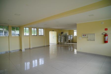 Apartamento à venda com 71m², 2 quartos e 1 vaga Apartamento à venda com 71m², 2 quartos e 1 vagaÁrea comum - Salão de festas