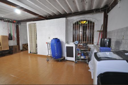 Casa à venda com 148m², 2 quartos e 2 vagasÁrea de serviço