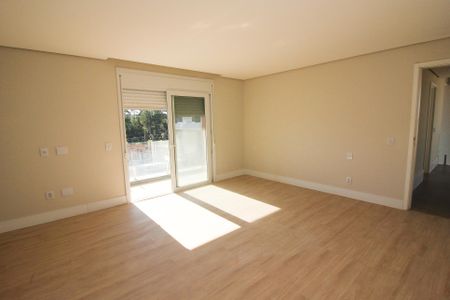 Casa de condomínio à venda com 356m², 4 quartos e 4 vagas Casa de condomínio à venda com 356m², 4 quartos e 4 vagasSuíte 1