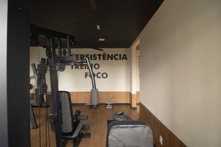 Apartamento para alugar com 36m², 2 quartos e 1 vaga Apartamento para alugar com 36m², 2 quartos e 1 vagaÁrea comum - Academia