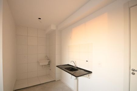 Apartamento para alugar com 36m², 2 quartos e 1 vaga Apartamento para alugar com 36m², 2 quartos e 1 vagaCozinha e Área de Serviço