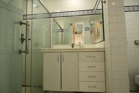 Apartamento para alugar com 180m², 2 quartos e 2 vagasBanheiro Social